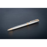Шариковая ручка PARKER ESSENTIAL SONNET STAINLESS STEEL GT M